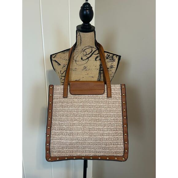 Steve Madden Bstraw Cognac Shoulder Tote Bag - Picture 2 of 9